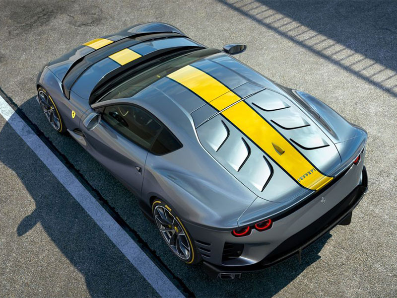 فيراري ستطلق سيارة خارقة جديدة في مايو المقبل